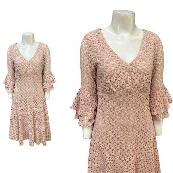 Pink Crochet Lace Dress Bell Sleeve Fit & Flare / Women’s Small Size 4 - - Picture 1 of 4